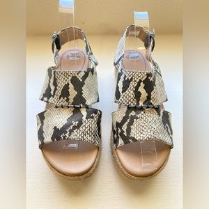 Dr Scholl’s Faux Leather Snakeskin Print Platform Espadrille Slingback Sandals 7